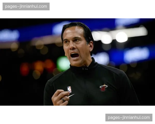 凯尔特人轮换阵容厚度 应对七场四胜制系列赛体能储备