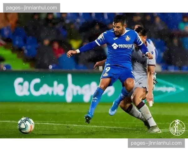 西班牙人防守组织松散 对手射门机会创造过于轻松